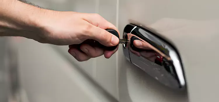 Why Choose Our Auto Locksmith Team in Libertyville, IL?