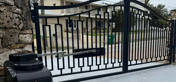 Swing Gate Opener with Keypad Libertyville