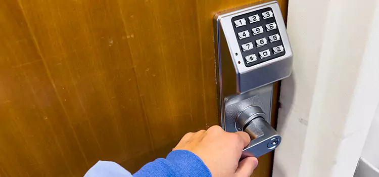 Why Choose Us for Your Keypad Lock Needs in Libertyville, IL?